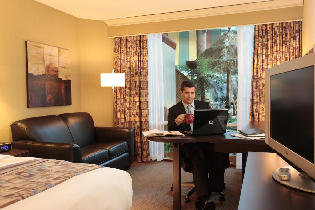 Ramada Plaza Crystal Palace Dieppe Zewnętrze zdjęcie